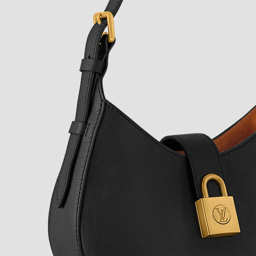 Low Key Shoulder Bag