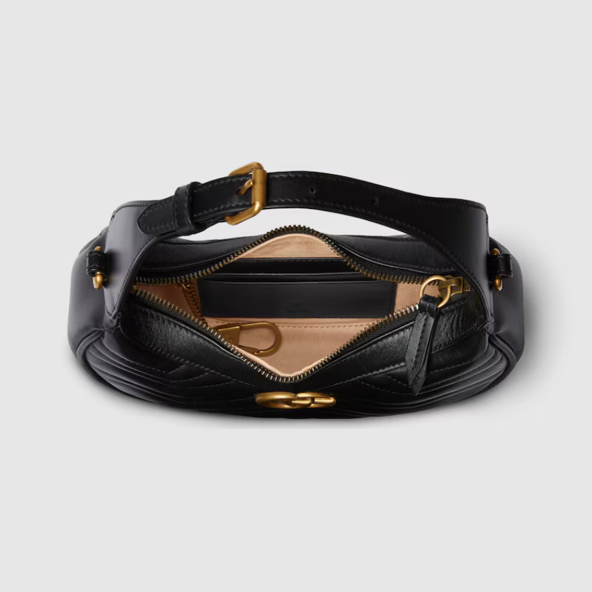GG Marmont half-moon-shaped mini bag